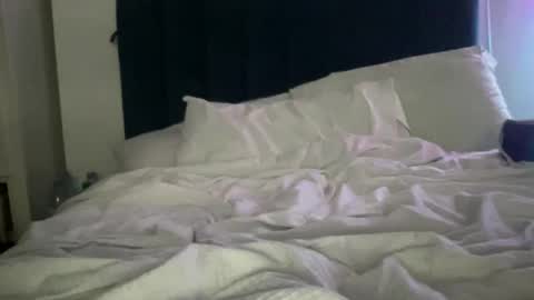 whatyouwantyouknowigotit online show from 10-09-25, 03:59