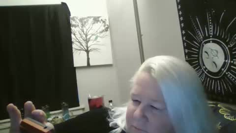 whipsnap19 online show from 04-14-26, 12:44