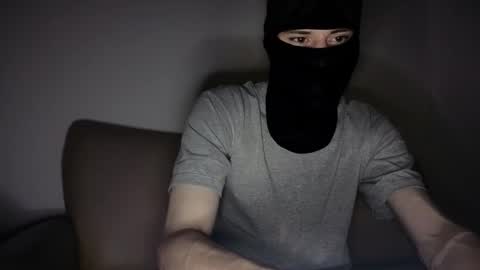 whispero_o online show from 12-14-25, 12:43