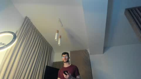 Michael online show from 04-11-26, 08:57