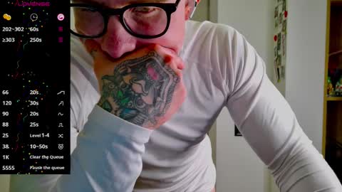 Snapshot of white_king999 chatting on 02-26-26, 05:01 Max online show from 02-26-26, 05:01