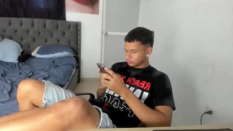Snapshot of white_master444 chatting on 05-15-26, 07:21 white online show from 05-15-26, 07:21