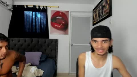 Snapshot of white_master444 chatting on 06-15-26, 07:27 white online show from 06-15-26, 07:27