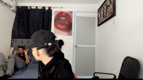 Snapshot of white_master444 chatting on 06-18-26, 04:57 white online show from 06-18-26, 04:57