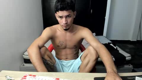 Snapshot of white_master444 chatting on 07-25-26, 11:46 white online show from 07-25-26, 11:46