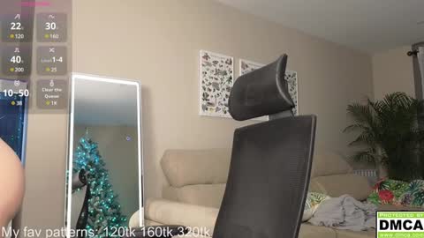 Snapshot of whiteanisha chatting on 12-29-24, 10:12 Anisha online show from 12-29-24, 10:12