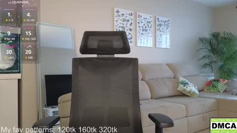 Snapshot of whiteanisha chatting on 02-12-25, 03:27 Anisha online show from 02-12-25, 03:27