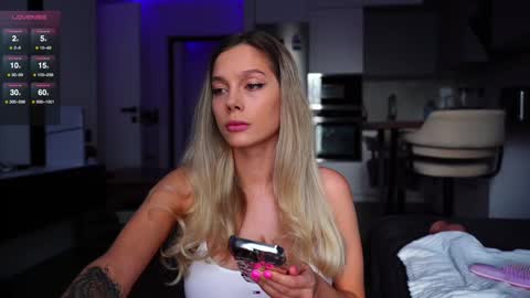 Kate  online show from 01-20-25, 07:36