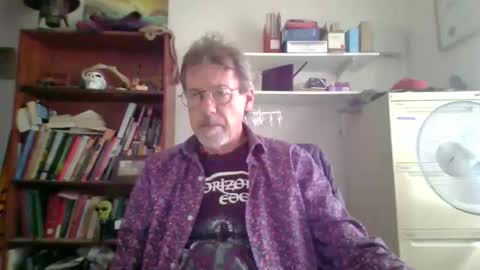 Snapshot of whiteboomer chatting on 12-22-25, 07:16 whiteboomer online show from 12-22-25, 07:16