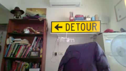 Snapshot of whiteboomer chatting on 01-15-26, 07:57 whiteboomer online show from 01-15-26, 07:57