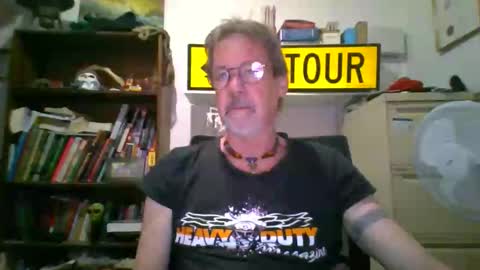 Snapshot of whiteboomer chatting on 02-15-26, 06:04 whiteboomer online show from 02-15-26, 06:04