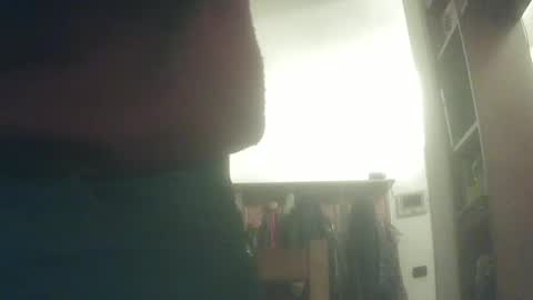 Snapshot of whiteduke81 chatting on 02-09-25, 05:54 Whiteduke online show from 02-09-25, 05:54