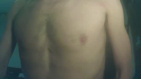 Snapshot of whiteduke81 chatting on 06-10-26, 06:40 Whiteduke online show from 06-10-26, 06:40