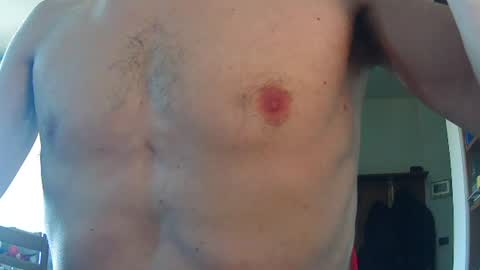 Snapshot of whiteduke81 chatting on 07-24-26, 04:27 Whiteduke online show from 07-24-26, 04:27