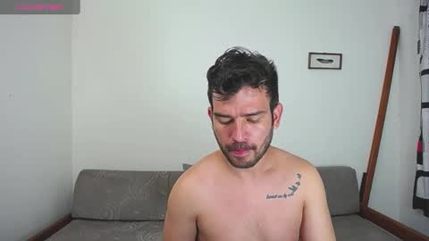 Snapshot of whitedylan9 chatting on 01-12-25, 06:49 Dylan white online show from 01-12-25, 06:49