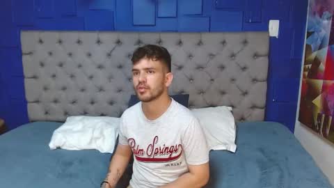 Snapshot of whitedylan9 chatting on 02-05-25, 08:35 Dylan white online show from 02-05-25, 08:35