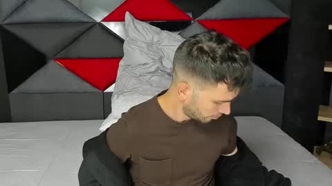 Snapshot of whitedylan9 chatting on 03-03-25, 09:15 Dylan white online show from 03-03-25, 09:15