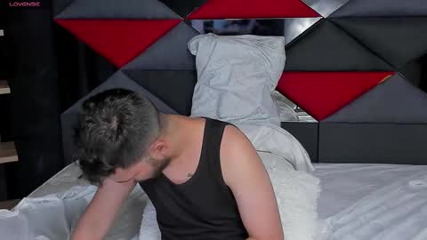 Snapshot of whitedylan9 chatting on 03-08-25, 12:00 Dylan white online show from 03-08-25, 12:00