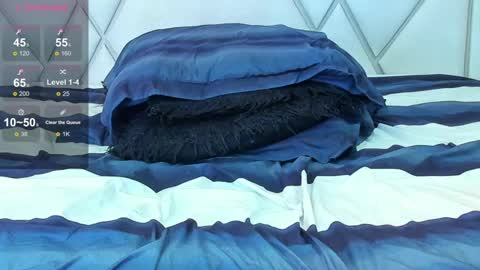 Snapshot of whitedylan9 chatting on 09-15-25, 07:03 Dylan white online show from 09-15-25, 07:03