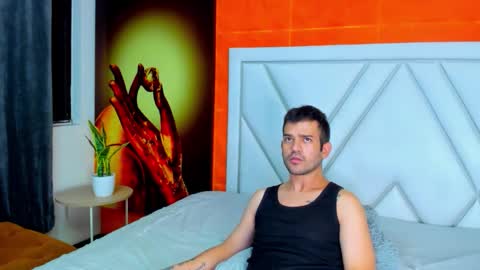 Snapshot of whitedylan9 chatting on 10-04-25, 05:22 Dylan white online show from 10-04-25, 05:22