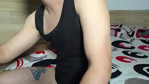 Snapshot of whitedylan9 chatting on 12-15-25, 03:00 Dylan white online show from 12-15-25, 03:00