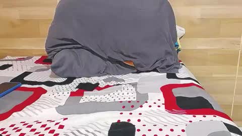 Snapshot of whitedylan9 chatting on 01-07-26, 06:10 Dylan white online show from 01-07-26, 06:10