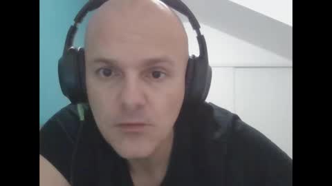 Snapshot of whiteeaglesrb chatting on 01-13-25, 09:20 whiteeaglesrb online show from 01-13-25, 09:20