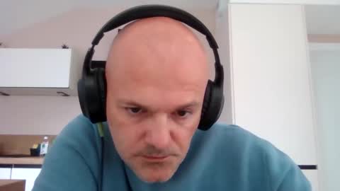 Snapshot of whiteeaglesrb chatting on 11-01-25, 09:44 whiteeaglesrb online show from 11-01-25, 09:44