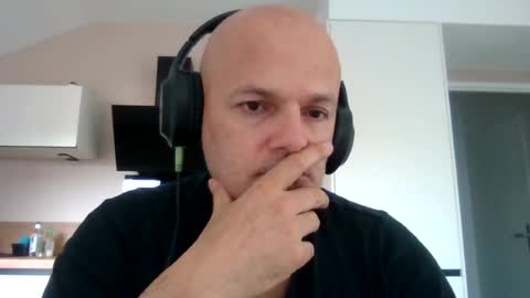 Snapshot of whiteeaglesrb chatting on 06-19-26, 06:12 whiteeaglesrb online show from 06-19-26, 06:12
