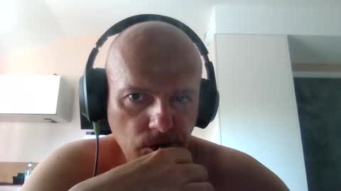 Snapshot of whiteeaglesrb chatting on 07-14-26, 10:09 whiteeaglesrb online show from 07-14-26, 10:09