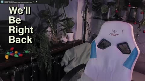 Snapshot of whiteegrimm chatting on 12-26-24, 06:22 Gus online show from 12-26-24, 06:22