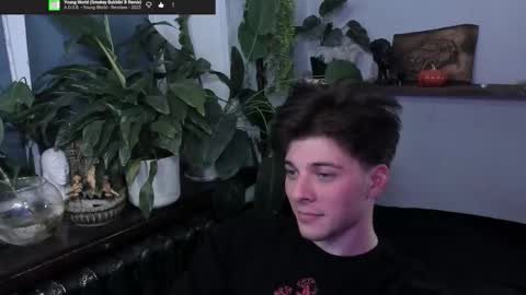 Snapshot of whiteegrimm chatting on 10-23-25, 11:46 Gus online show from 10-23-25, 11:46