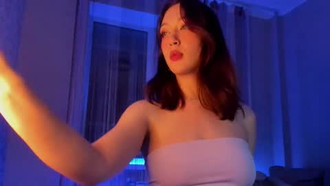 Sofia online show from 11-20-25, 01:00