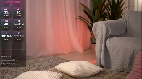 whitneyandrews online show from 12-14-25, 05:24