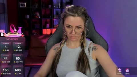 whitneypunnch online show from 03-31-26, 03:45