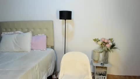 Snapshot of whitneytop69 chatting on 02-24-26, 08:34 Arra Brown online show from 02-24-26, 08:34