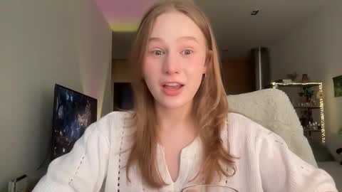 Alisa online show from 03-12-26, 07:47