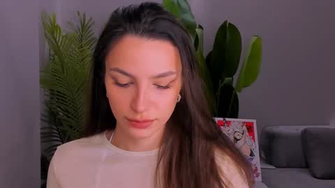 Snapshot of whoislulu chatting on 12-05-24, 06:00 whoislulu online show from 12-05-24, 06:00