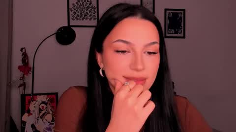 Snapshot of whoislulu chatting on 09-20-25, 10:33 whoislulu online show from 09-20-25, 10:33