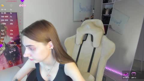 Snapshot of whole_eternity chatting on 01-06-25, 12:05 Abby online show from 01-06-25, 12:05