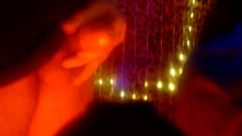 whor4mor online show from 12-17-24, 08:10