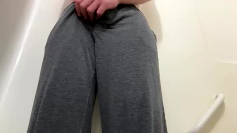 whosstin online show from 10-31-25, 02:18