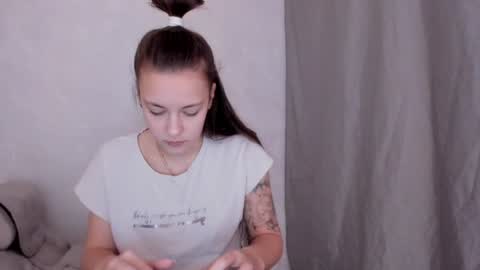 Veronica online show from 01-29-25, 05:35