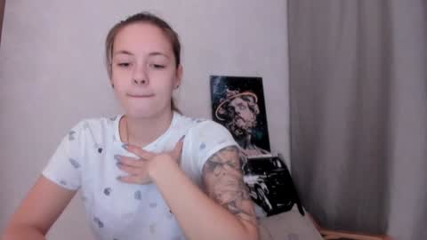 Veronica online show from 02-03-25, 07:52