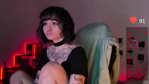 Snapshot of whysosweet chatting on 03-09-25, 10:30 iggy iggz online show from 03-09-25, 10:30