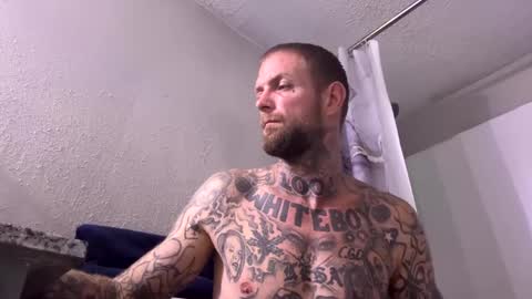 whyteboi8989 online show from 09-11-25, 02:00