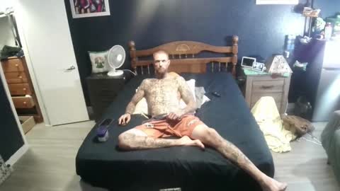 whyteboi8989 online show from 09-22-25, 07:21