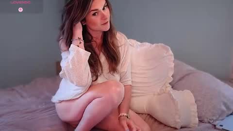 WickedWifeXO online show from 05-21-26, 02:24
