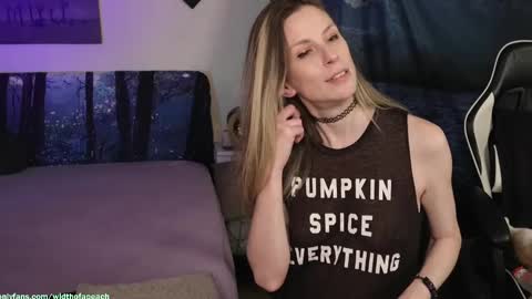 Gretchen  Jimmy online show from 09-23-25, 01:52