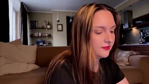 Snapshot of wievin chatting on 09-29-25, 02:00 VI online show from 09-29-25, 02:00